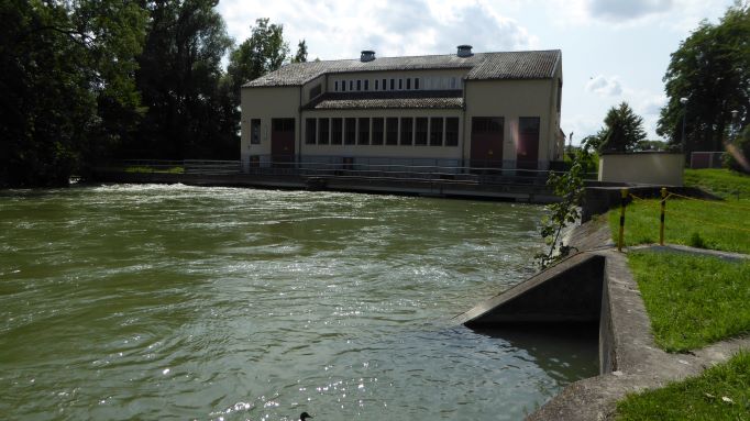 Mittlerer-Isarkanal_Speicherseekraftwerk-Ismaning