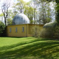 Universitätssternwarte München (Bogenhausen – Wendelstein – Atacama)