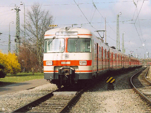 Elektrotriebzug Ende der 1960er Jahre für die S-Bahnsysteme in München, Rhein-Ruhr, Stuttgart und Rhein-Main entwickelt