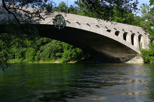 Die Max-Joseph-Brücke, Mai 2008, hpt © Verein für Stadtteilkultur im Münchner Nordosten e.V.