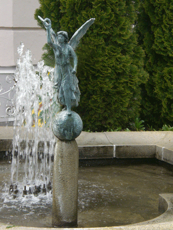 Brunnenfigur Möhlstraße 35 © dietlind pedarnig, 2008