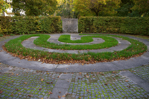 Schlangenbrunnen, hpt © Verein für Stadtteilkultur im Münchner Nordosten e.V., 2008