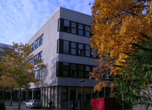 Das Wilhelm-Hausenstein-Gymnasium in Bogenhausen