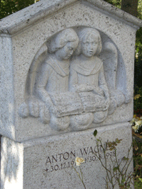 Grabstein, St. Philippus und Jakobus, Kohlbrennerstraße 21