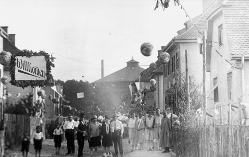 Straßenfest Max-Zenger-Straße 1924