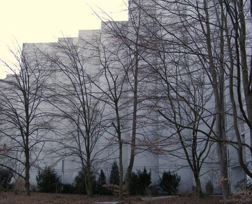 Rückseite des Hügelhauses an der Parkanlage "Wahnfriedallee", © dietlind pedarnig, 2008