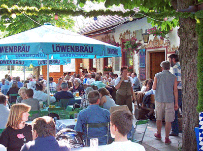 Biergarten der Gastwirtschaft "Schlösselgarten", © Verein für Stadtteilkultur im Münchner Nordosten e.V.