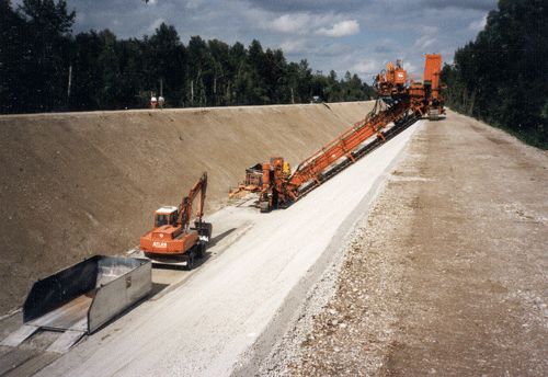 Der mittlere Isarkanal beim Oberföhringer Stauwehr hpt © Verein für Stadtteilkultur im Münchner Nordosten (2008)