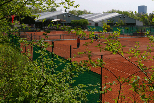 Die Tennisanlagen des Rothofs; hpt©Verein für Stadtteilkultur im Münchner Nordosten e.V., 2009