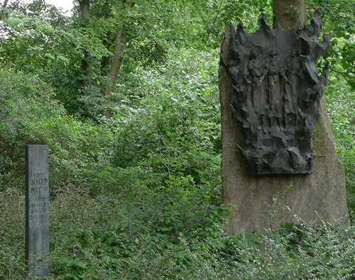 Das Delp-Denkmal; hpt © Verein für Stadtteilkultur im Münchner Nordosten e.V.