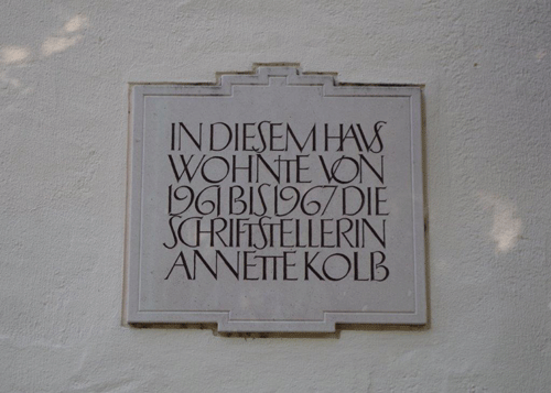 Gedenktafel an der Händelstraße 1. hpt © Verein für Stadtteilkultur im Münchner Nordosten e.V., 2020
