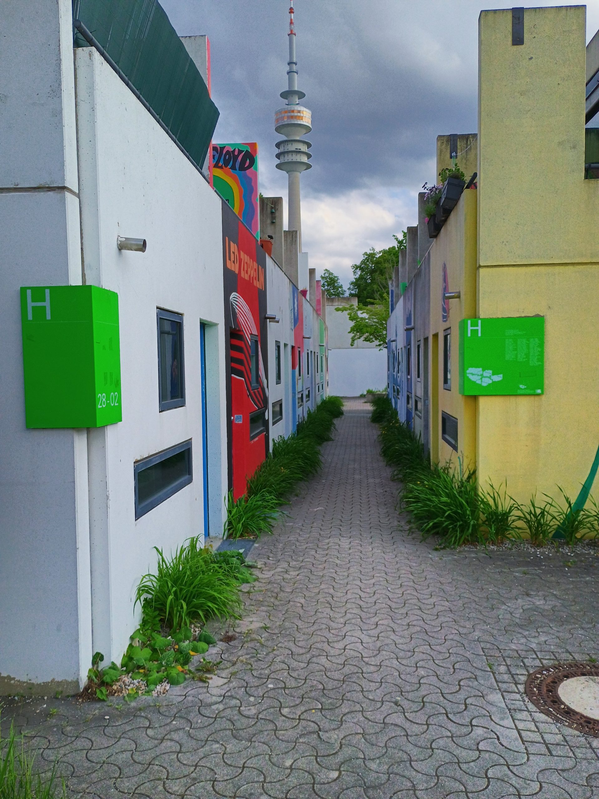 Gasse im Studentendorf (© Martin Carstensen)