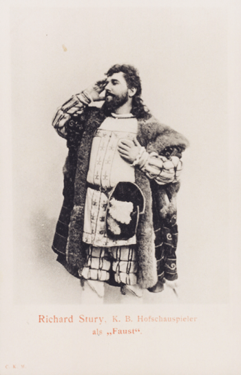 Der königlich-bayerische Hofschauspieler Richard Stury als »Faust«, 1898, historische Ansichtskarte © Richard Stury Stiftung
