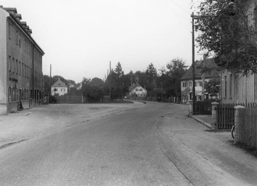 »Gasthaus zur Post« an der Oberföhringer Straße, Oktober 1943 © Stadtarchiv München, Sign. DE-1992-FS-FOR-1811