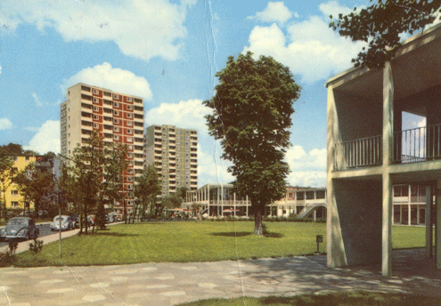 Parkgaststätte und "Großes Ladenzentrum", Postkarte, Ende 1950er Jahre.