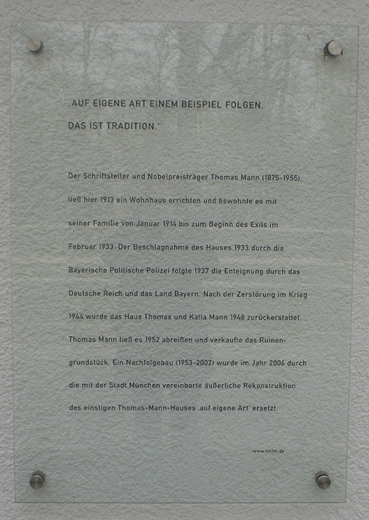 Gedenktafel in der Thomas-Mann-Allee 10 © dietlind pedarnig, 2008