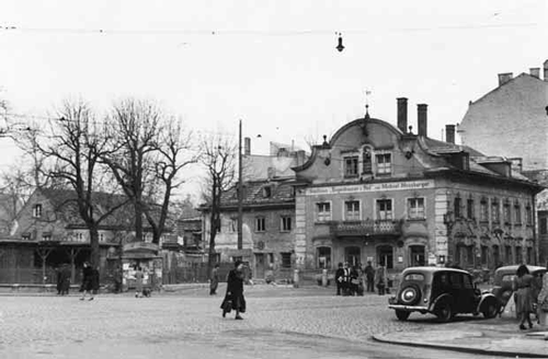 Der "Bogenhauser Hof", 1951. Quelle: Stadtarchiv München