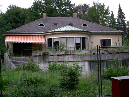 Bungalow-Neubau kurz vor dem Abriss © privat