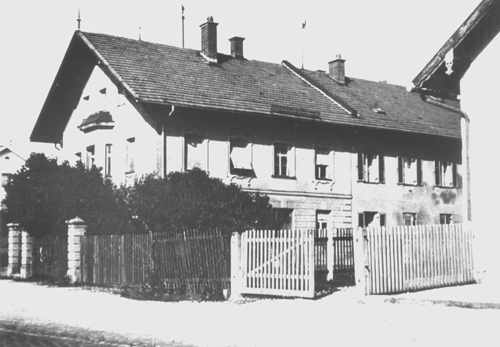 aus: Karin Bernst: "Oberföhring. Das Dorf und seine Bewohner im 19. Jahrhundert.", München 2000.