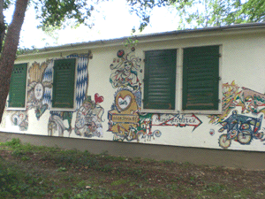 Impressionen der Baracken im Bürgerpark Oberföhring © dietlind pedarnig (2007)