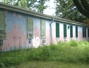 Impressionen der Baracken im Bürgerpark Oberföhring © dietlind pedarnig (2007)