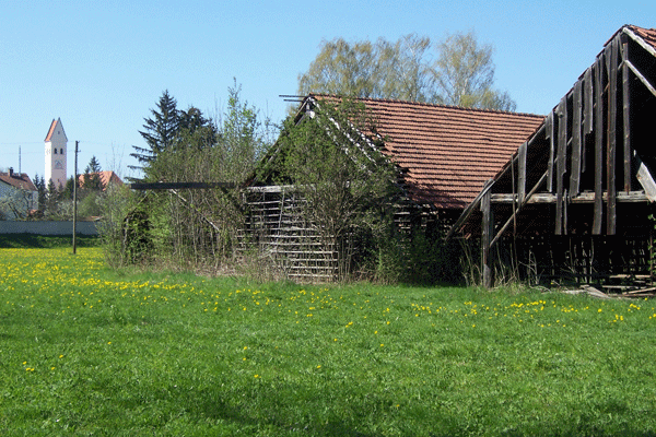Reste der Ziegelei "Deck" im Jahr 2007; hpt © Verein für Stadtteilkultur im Münchner Nordosten e.V.